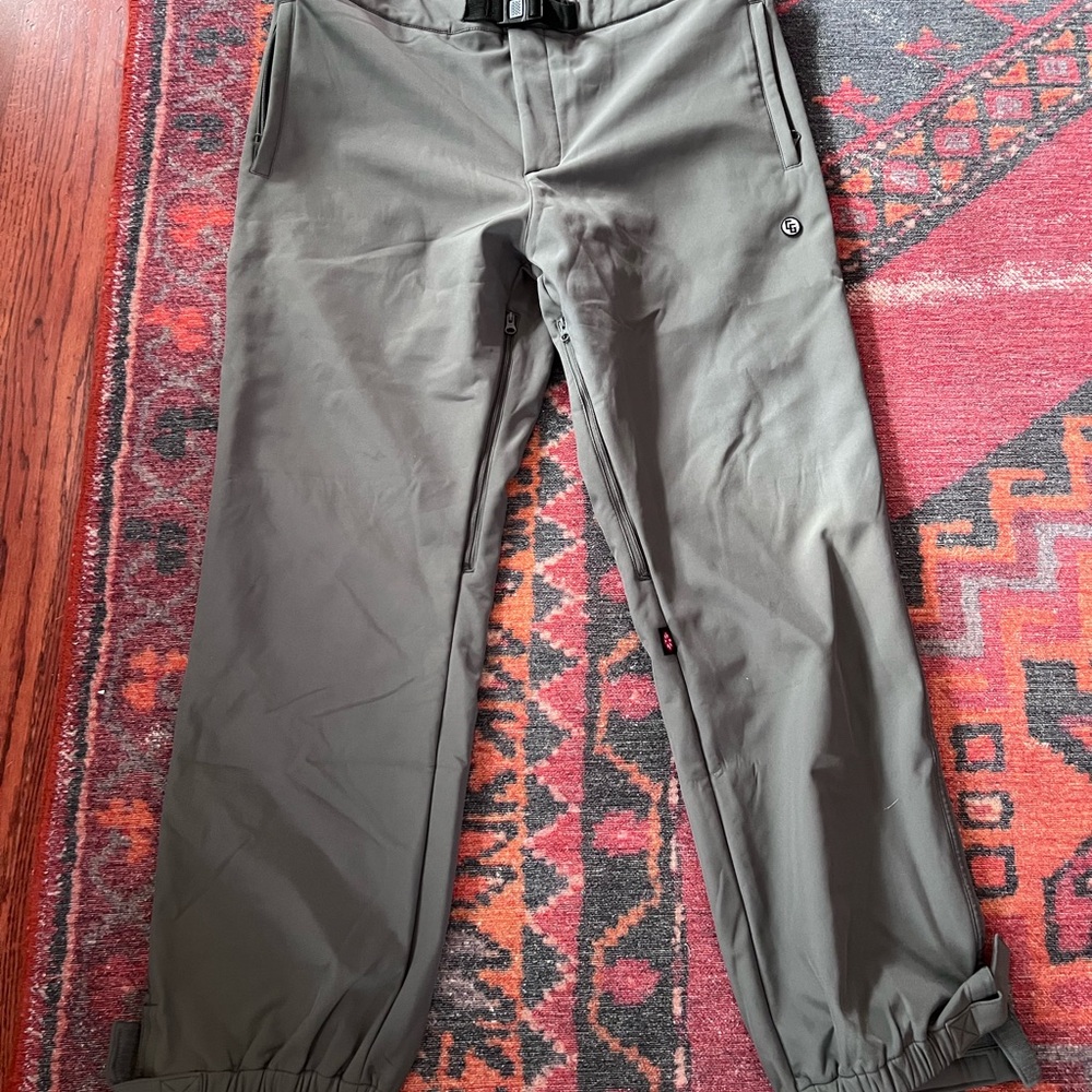 CG Habitats softshell joggers, sz L